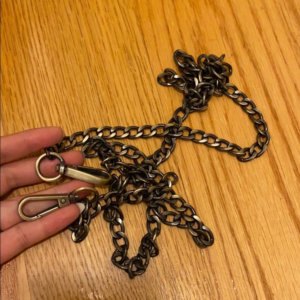 Bag chain